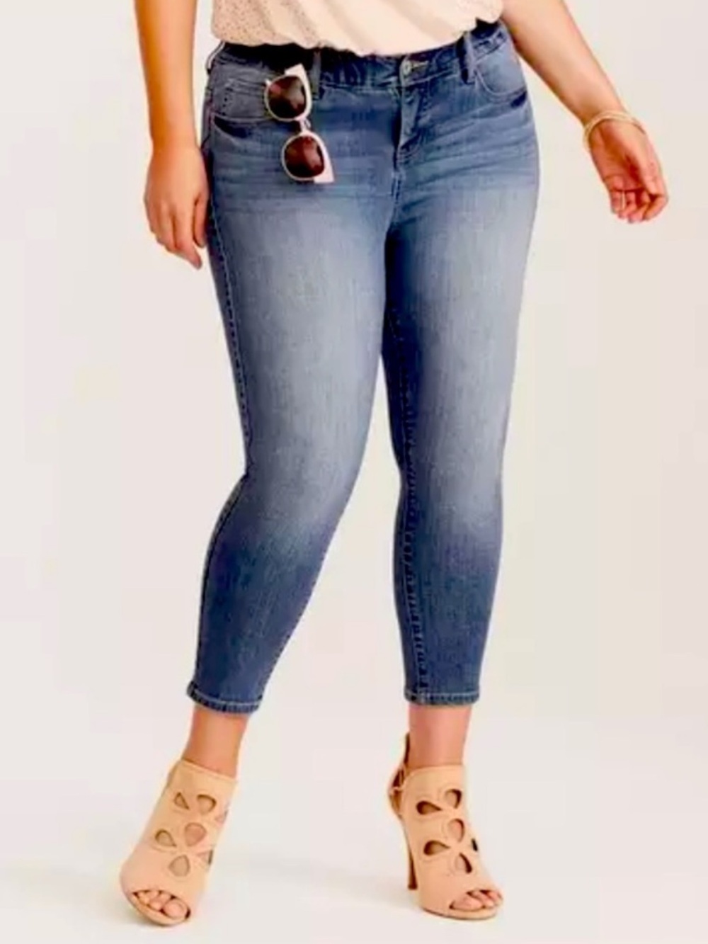 TORRID Bombshell Skinny High Rise Jeans